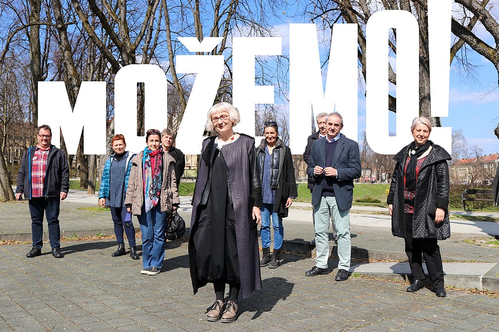Promotional Mozemo image